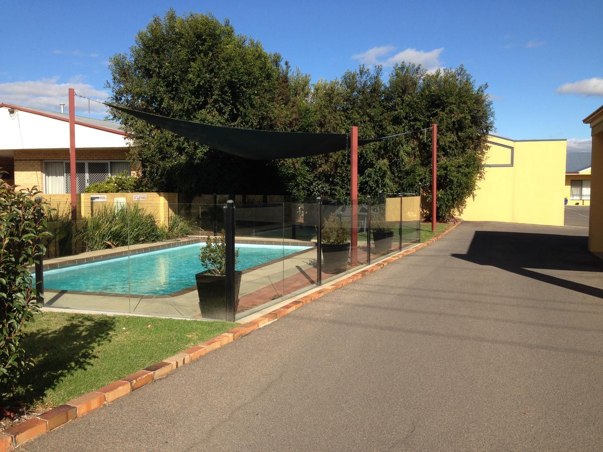 Kyabram Motor Inn Екстер'єр фото